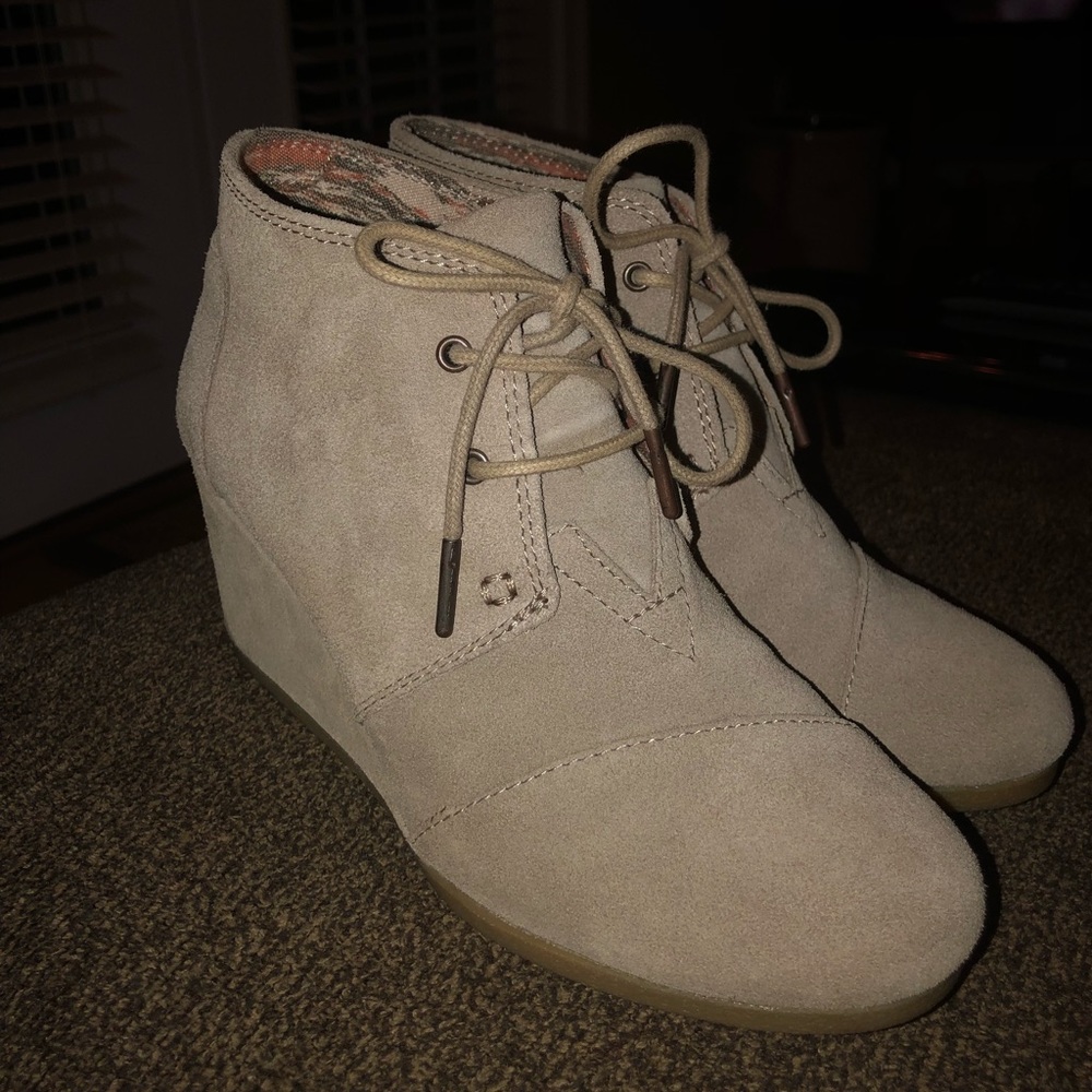 TOMS Wedge Booties